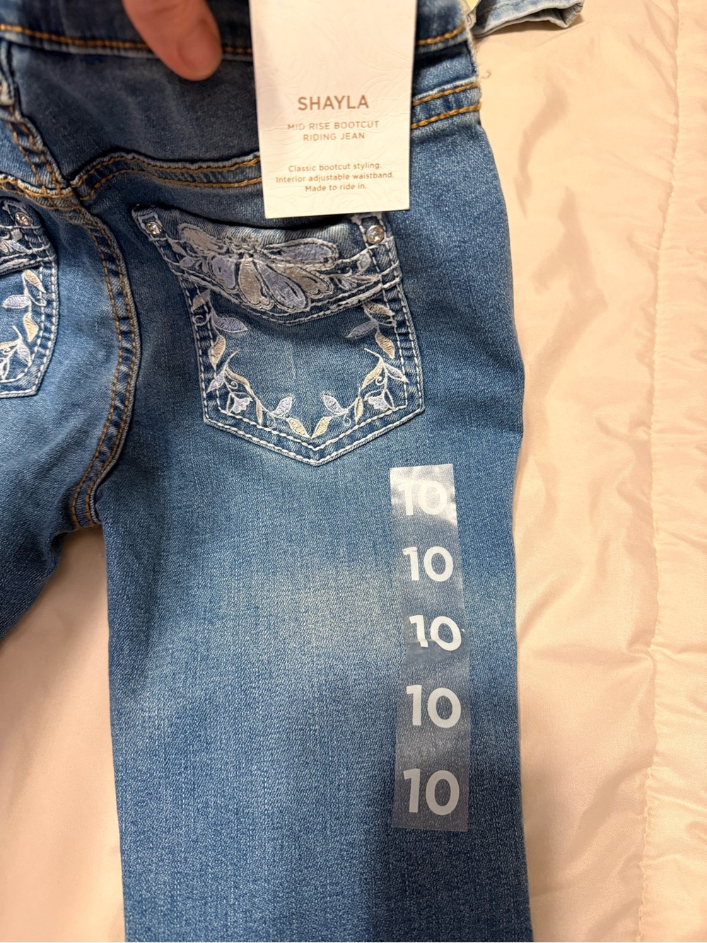 Shyanne Embroidered Back Pocket Bootcut Jeans - Blue
